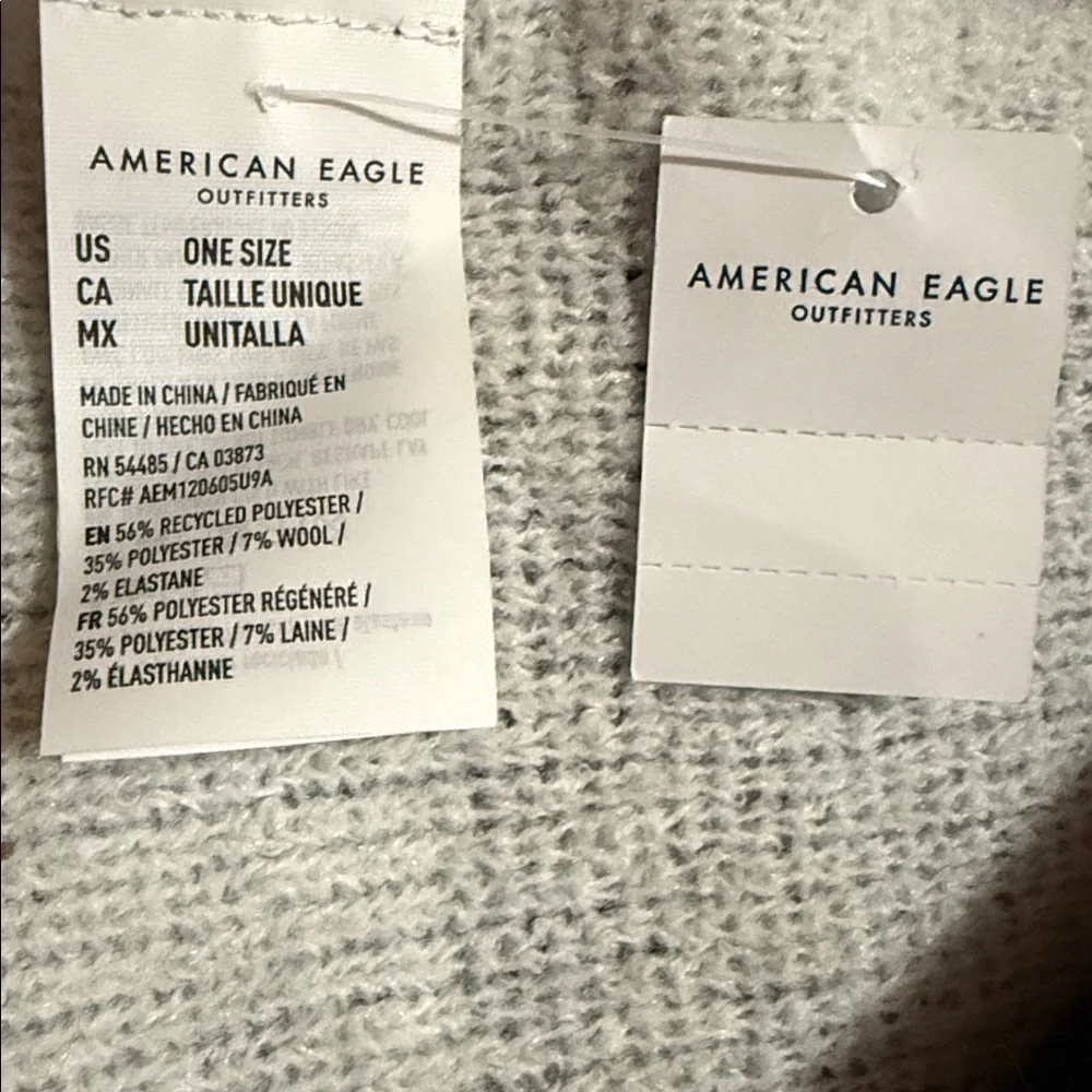 AE American Eagle Wool Blend Oversized Flower / Floral Scarf NWT - Picture 5 of 5